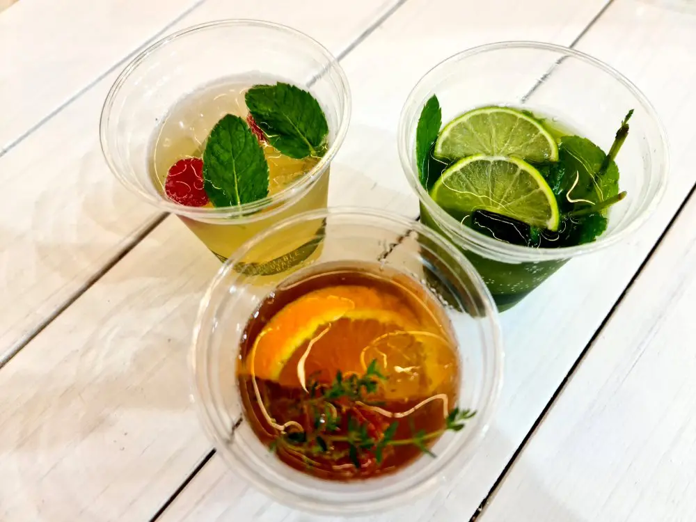 Thee cocktails