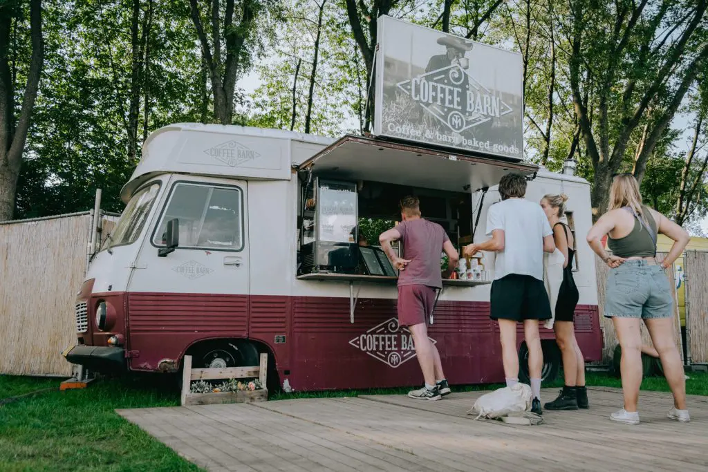Barista service in oude bus