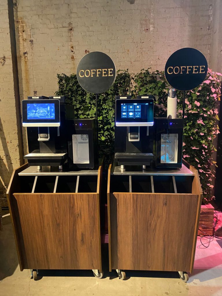 Twee gehuurde koffiemachines