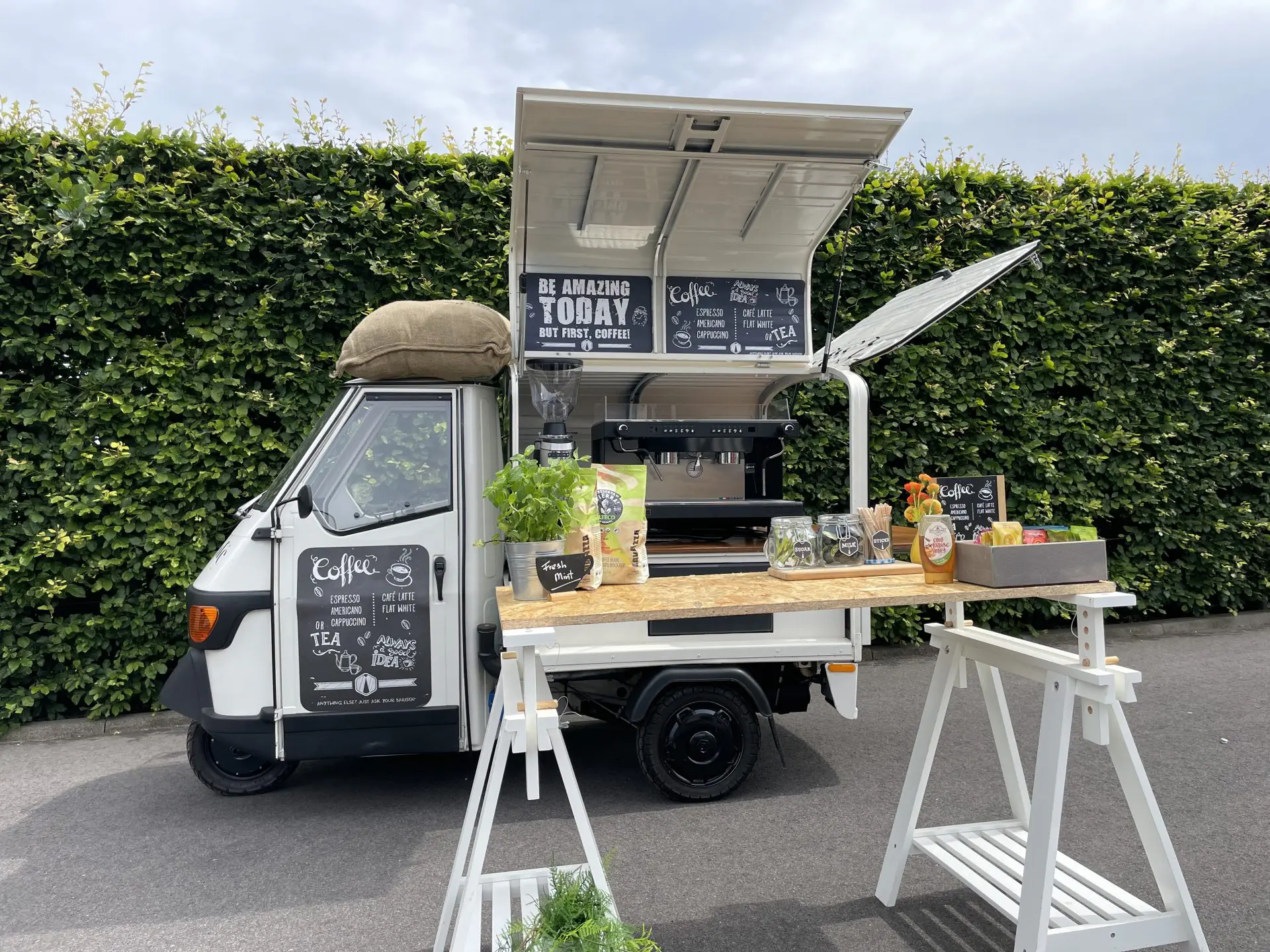 Piaggio electric koffie truck